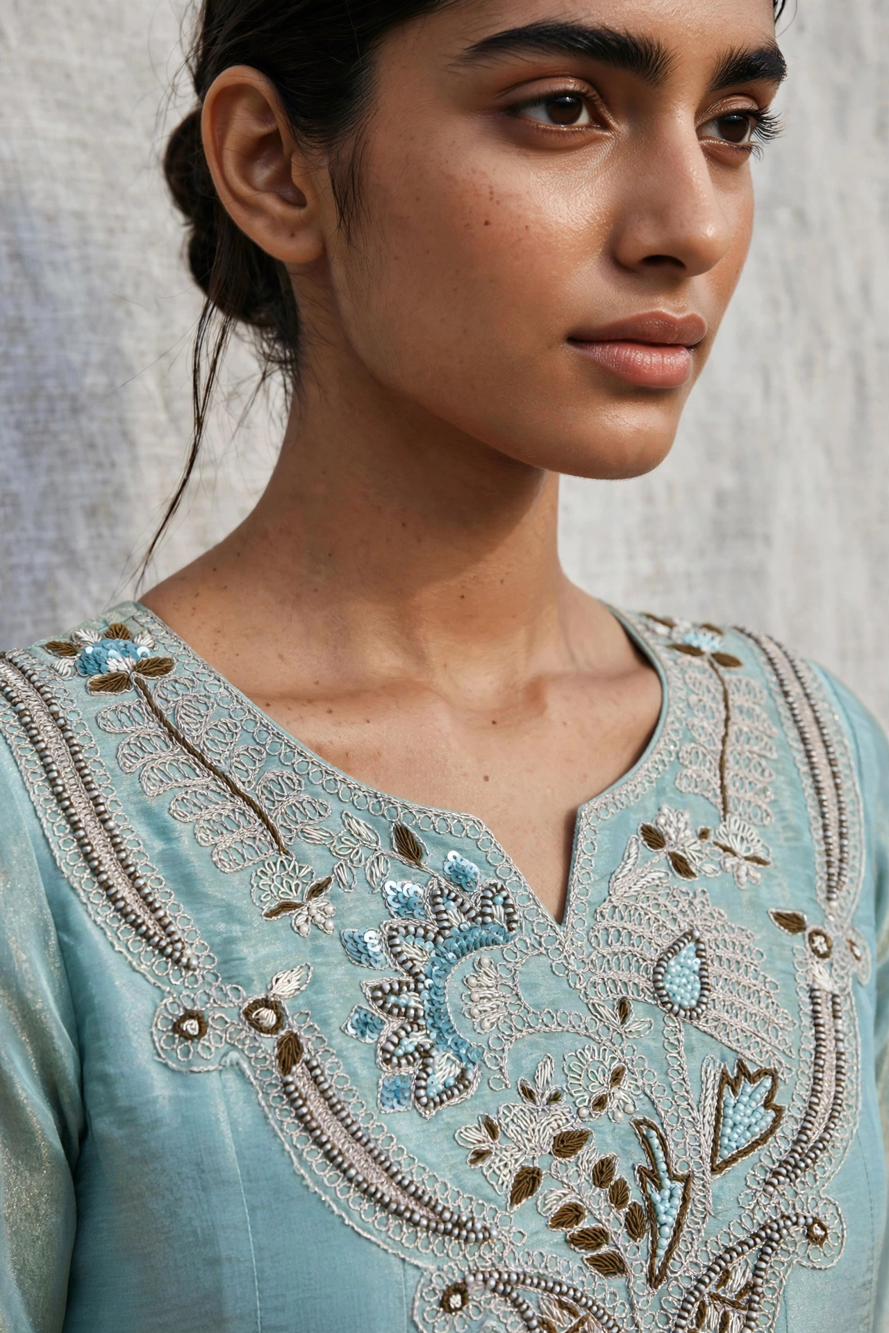 Viscose Rassion Tissue Suit with Organza Dupatta